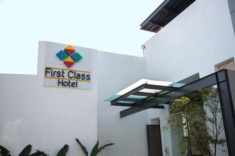 Fch Hotel Expo Adults Only Guadalajara Exterior photo